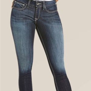New Ariat women jeans